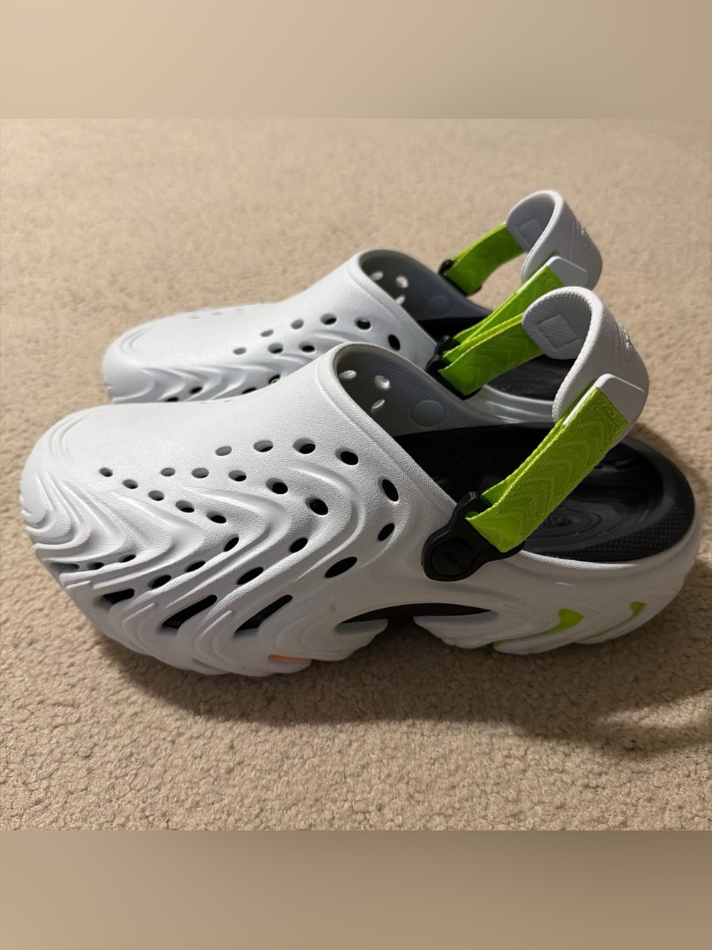 Crocs Mens 9 Womens 11 Echo II Clogs Sandals Shoes Slip Ons 212810-1BB NEW White